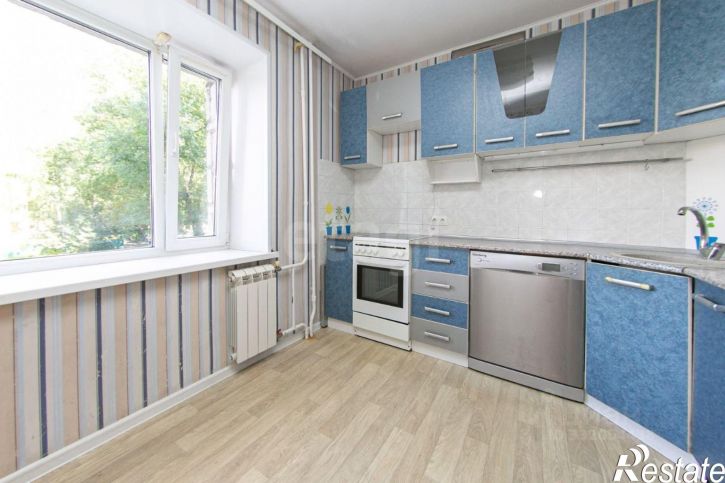 2-комн квартира ул 79-й Гвардейской дивизии, 17,  д. 17