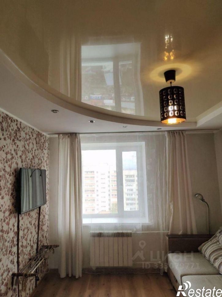 1-комн квартира ул Любы Шевцовой, 15,  д. 15