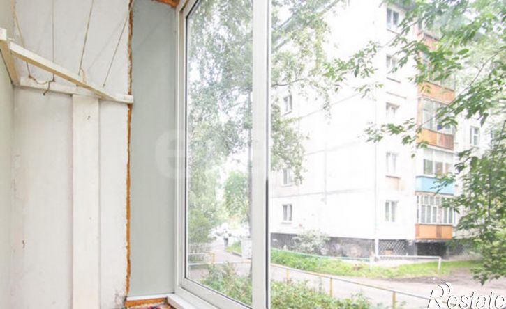 3-комн квартира ул Беринга, 1/2,  д. 1/2
