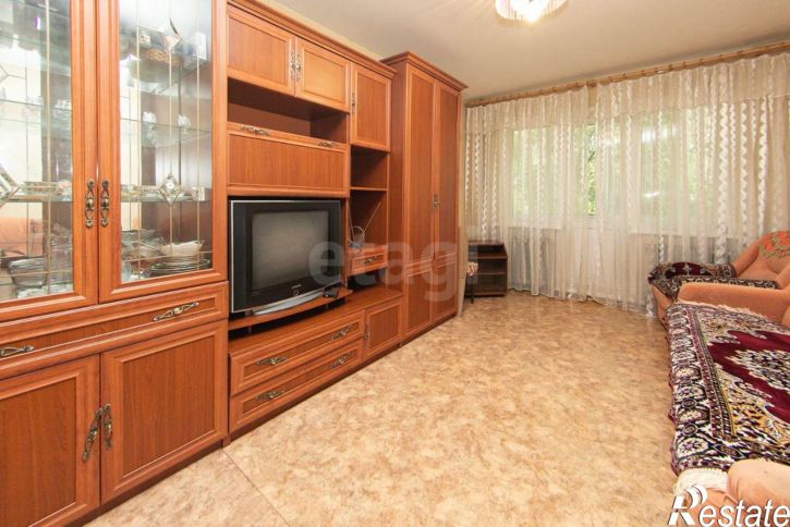 3-комн квартира ул Беринга, 1/2,  д. 1/2