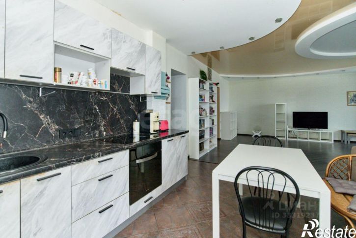 3-комн квартира ул Алтайская, 20,  д. 20