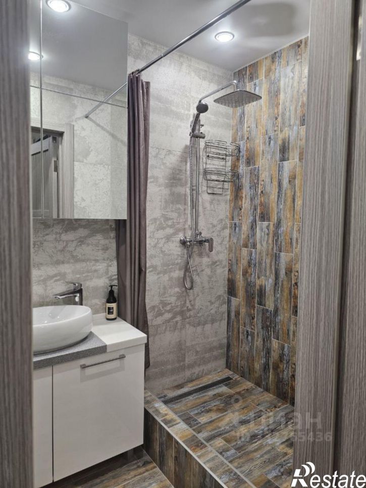 2-комн квартира ул Сибирская, 80,  д. 80