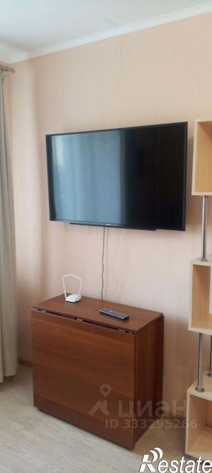 1-комн квартира ул Любы Шевцовой, 15,  д. 15