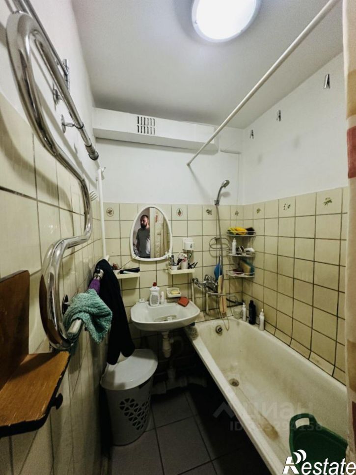 4-комн квартира ул Нахимова, 15,  д. 15