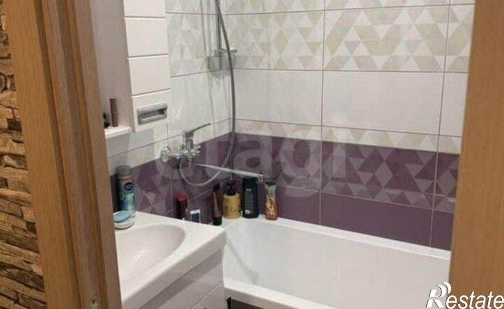 3-комн квартира ул Елизаровых, 74,  д. 74