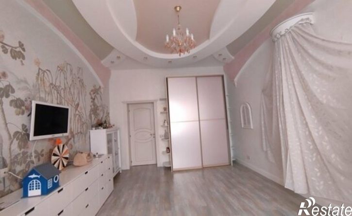 4-комн квартира ул Карла Маркса, 11А,  д. 11А