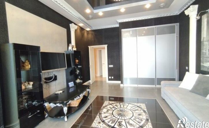 4-комн квартира ул Карла Маркса, 11А,  д. 11А