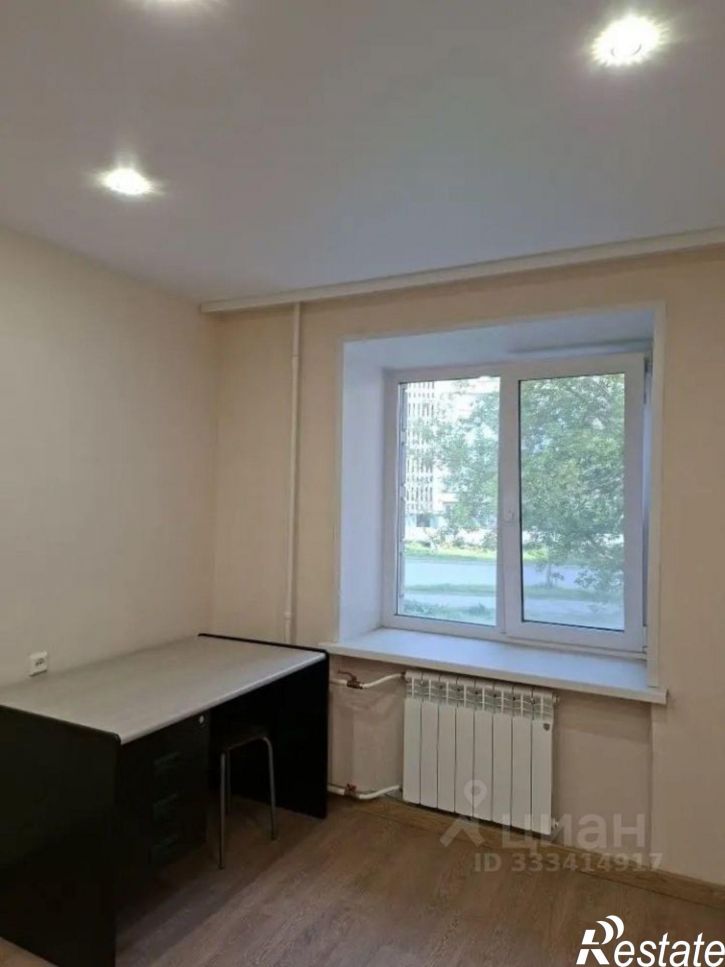 2-комн квартира ул Ференца Мюнниха, 7,  д. 7