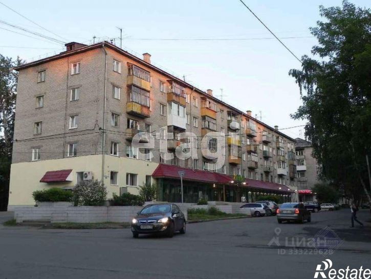 2-комн квартира ул Новгородская, 42,  д. 42