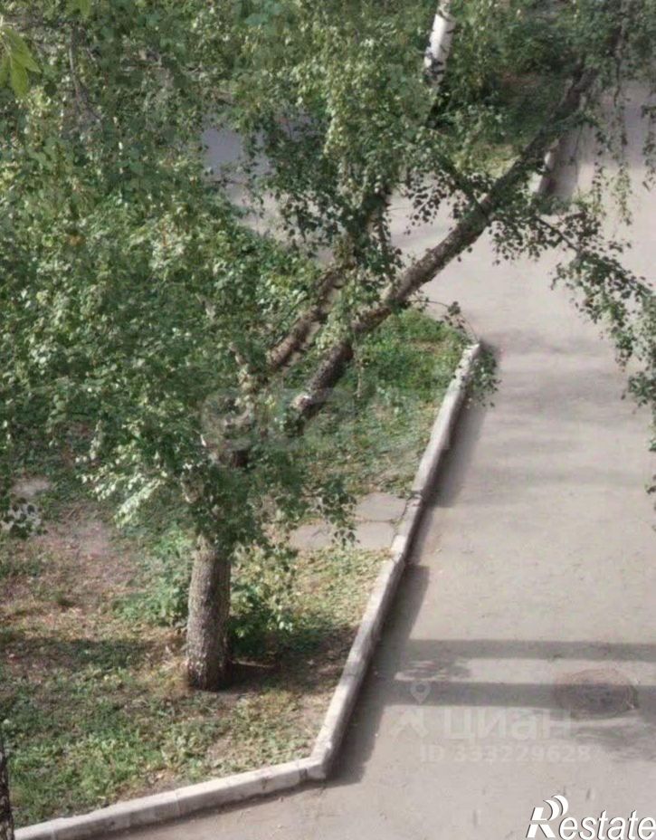 2-комн квартира ул Новгородская, 42,  д. 42