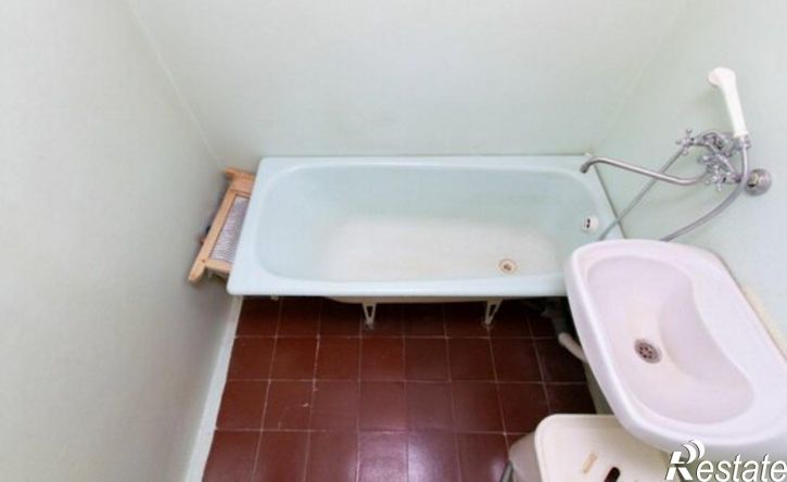 2-комн квартира ул Иртышская, 21,  д. 21