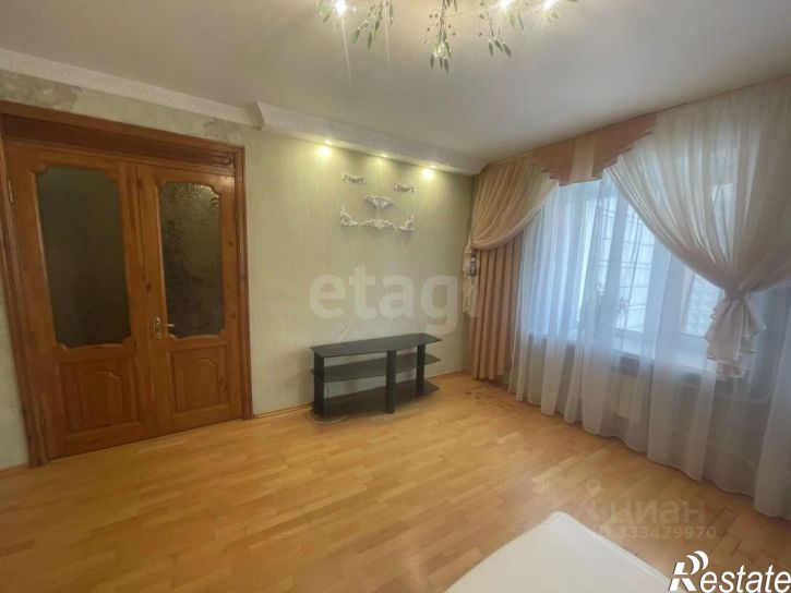 3-комн квартира Заозерный пер, 1,  д. 1