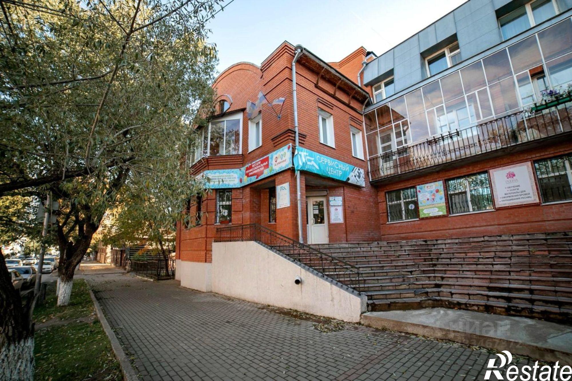 Сдать гараж, место в паркинге за 7 931 рублей на ул Гагарина, 10
