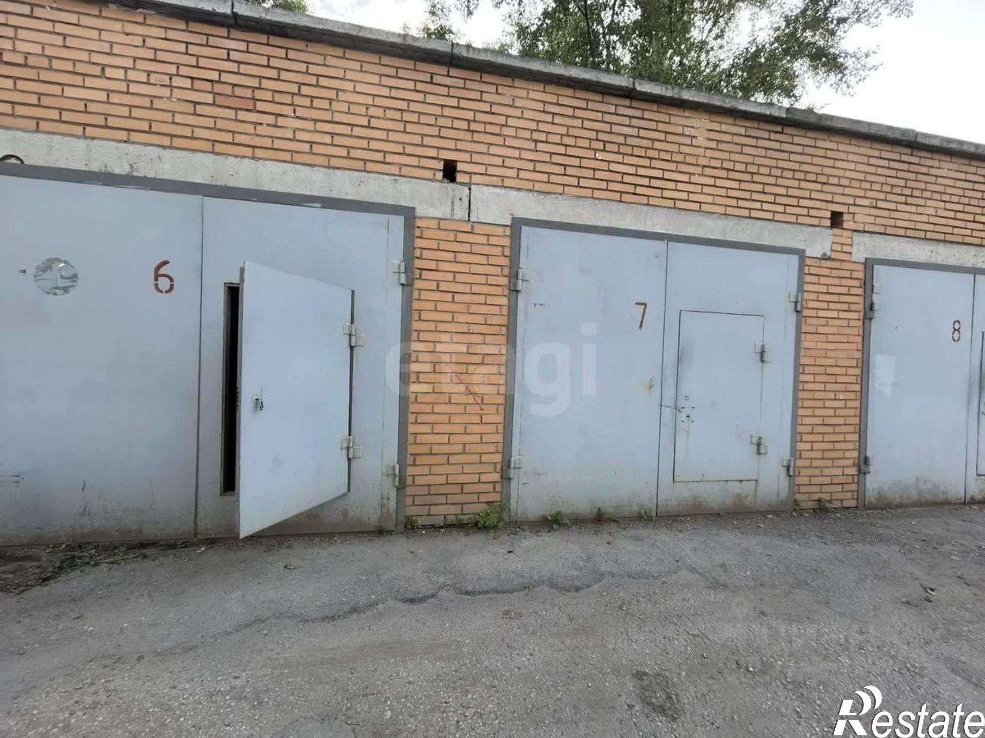 Купить гараж, место в паркинге за 2 403 860 рублей на пер Макушина, 15