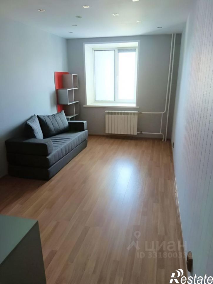 3-комн квартира ул Косарева, 33,  д. 33