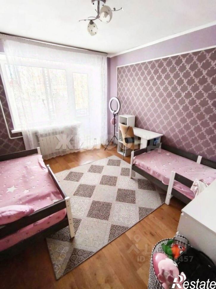 3-комн квартира Светлый пер, 36,  д. 36