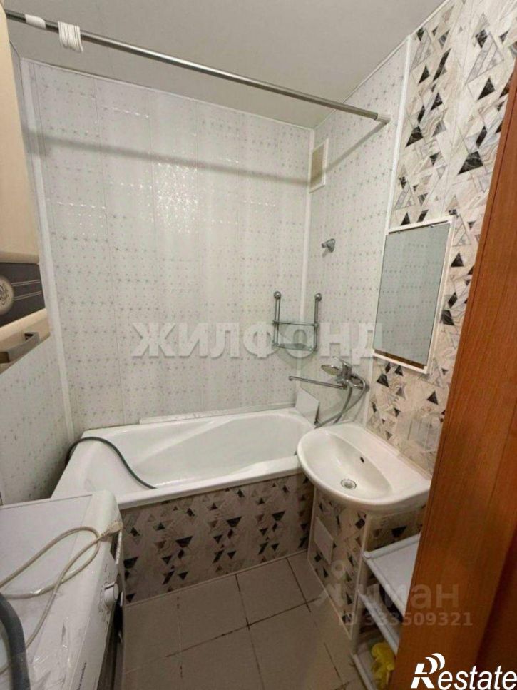 2-комн квартира ул Дизайнеров, 3,  д. 3