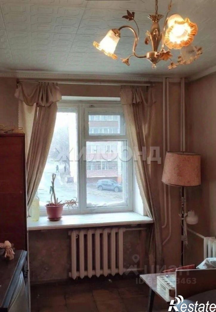 3-комн квартира ул Ференца Мюнниха, 3,  д. 3