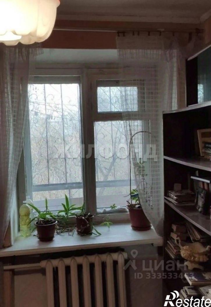 3-комн квартира ул Ференца Мюнниха, 3,  д. 3