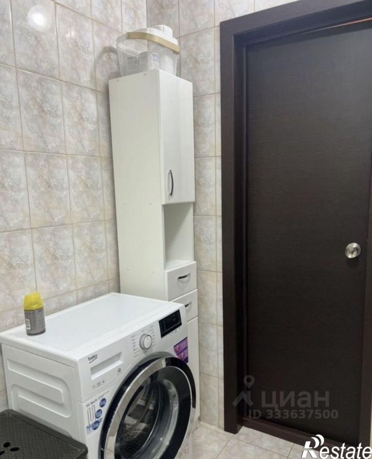 2-комн квартира улица Елизаровых, 15/1,  д. 15/1
