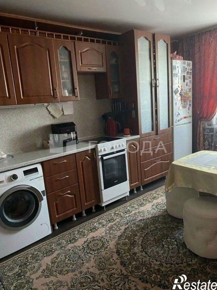 3-комн квартира улица Ивана Черных, 66,  д. 66
