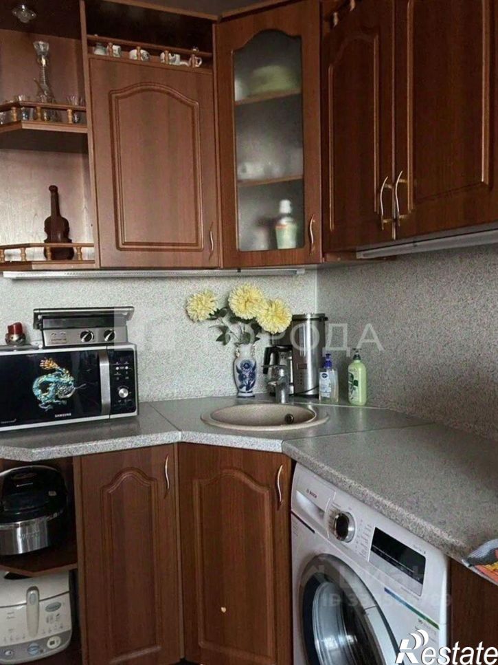 3-комн квартира улица Ивана Черных, 66,  д. 66
