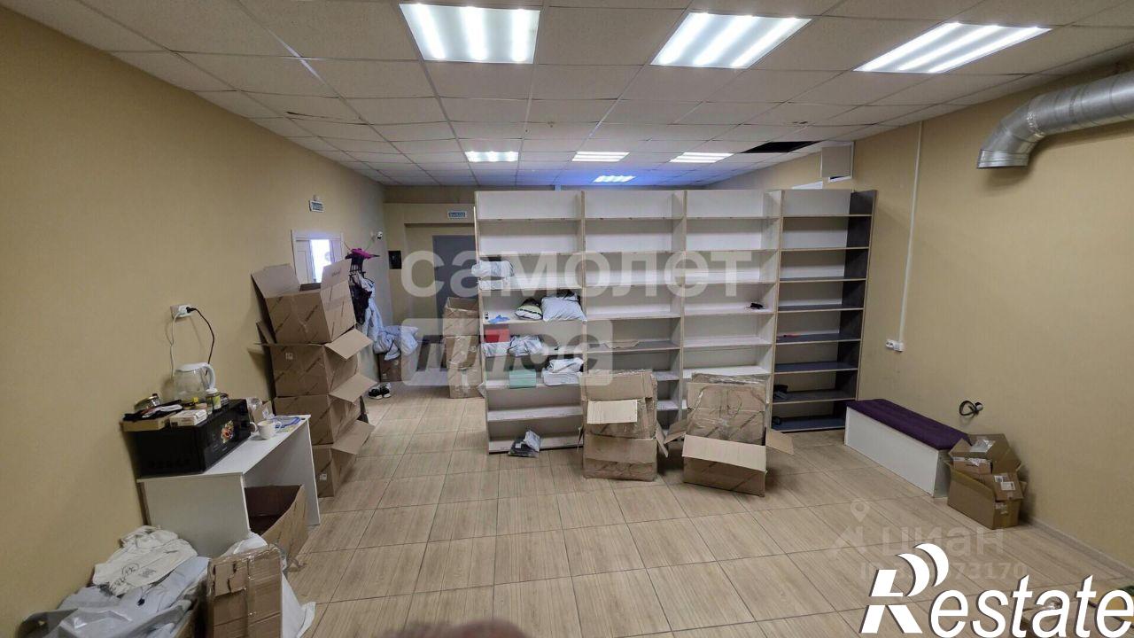 Купить торговое помещение за 9 715 080 рублей на Иркутский тракт, 204