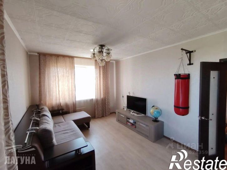 3-комн квартира улица Карла Ильмера, 25,  д. 25