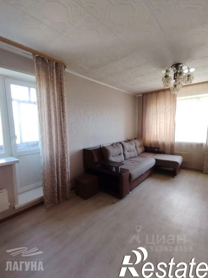 3-комн квартира улица Карла Ильмера, 25,  д. 25