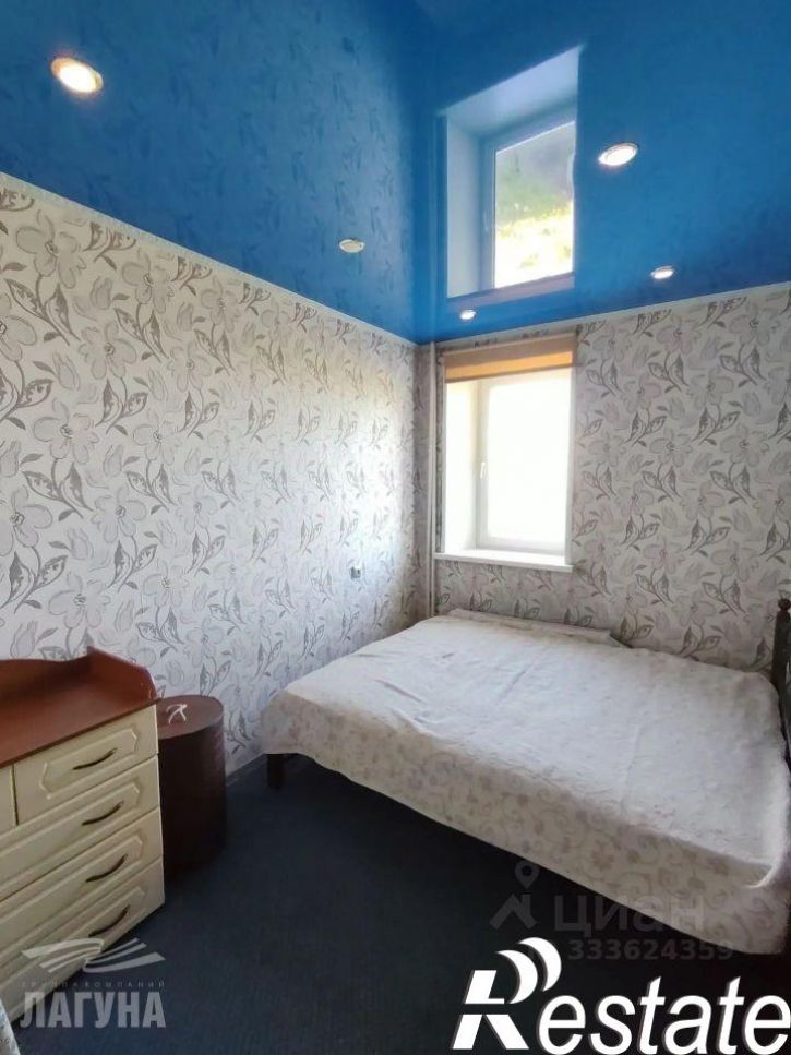 3-комн квартира улица Карла Ильмера, 25,  д. 25