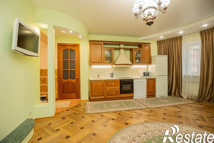 3-комн квартира улица Гоголя, 37,  д. 37
