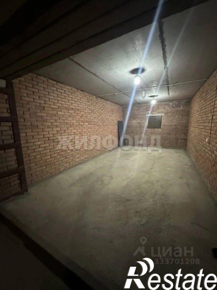 Гараж/парковка улица Розы Люксембург, 56,  д. 56