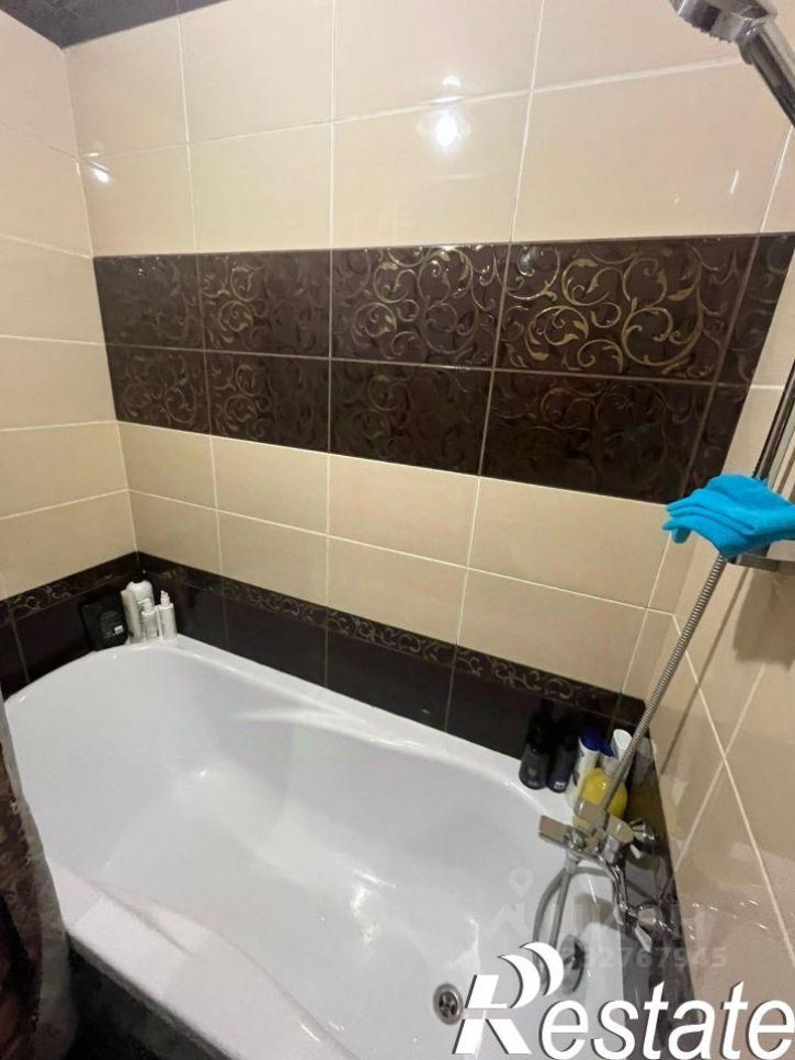3-комн квартира улица Клюева, 26,  д. 26