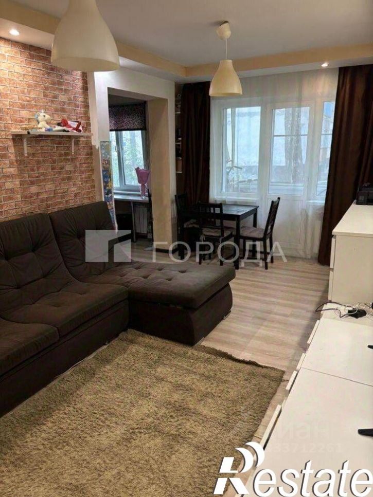 3-комн квартира улица Беринга, 1/2,  д. 1/2