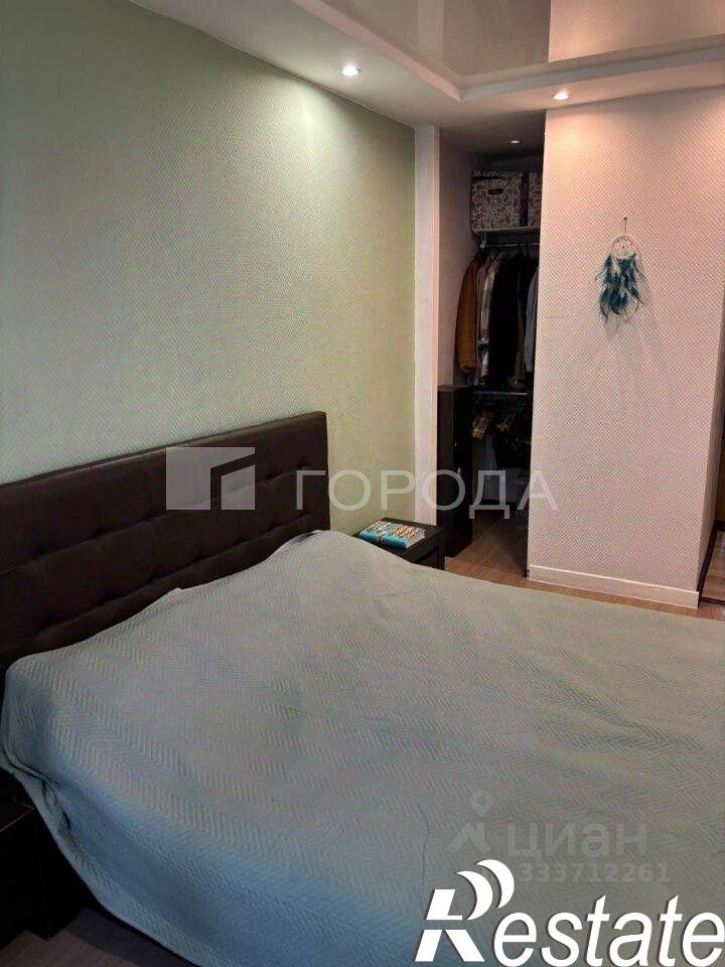 3-комн квартира улица Беринга, 1/2,  д. 1/2