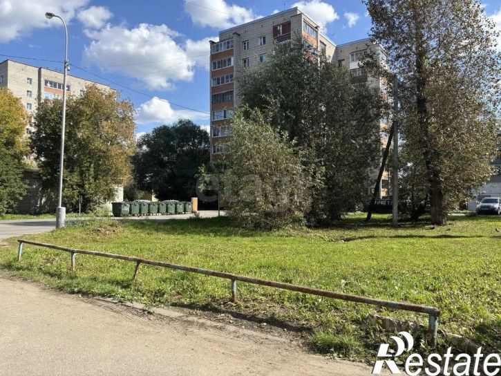 Комната улица Елизаровых, 49,  д. 49