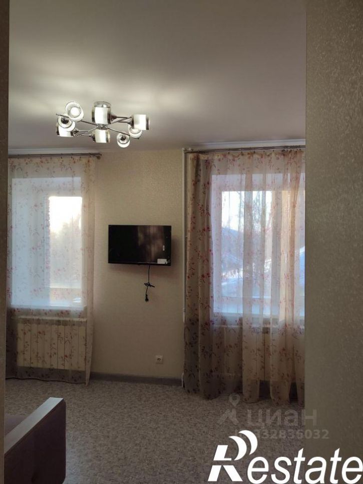 2-комн квартира Школьный переулок, 21,  д. 21