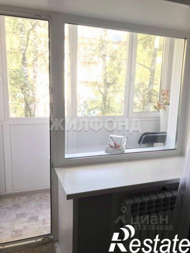 2-комн квартира проспект Кирова, 62,  д. 62