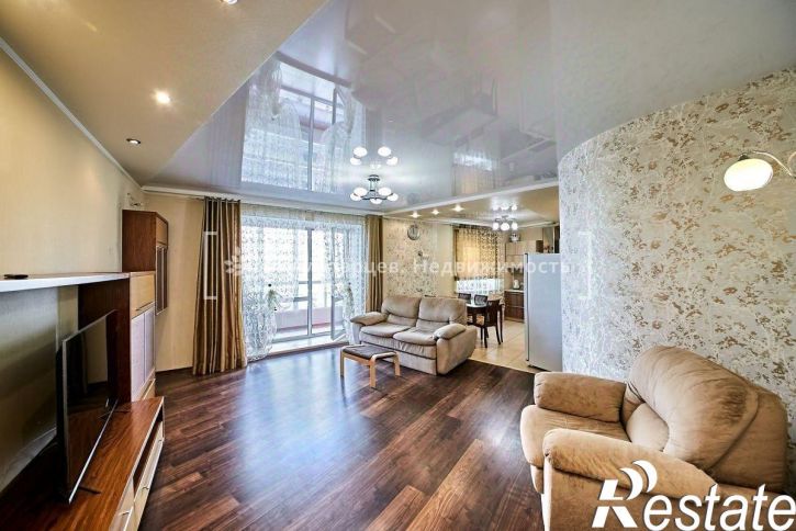 4-комн квартира улица Лебедева, 57,  д. 57