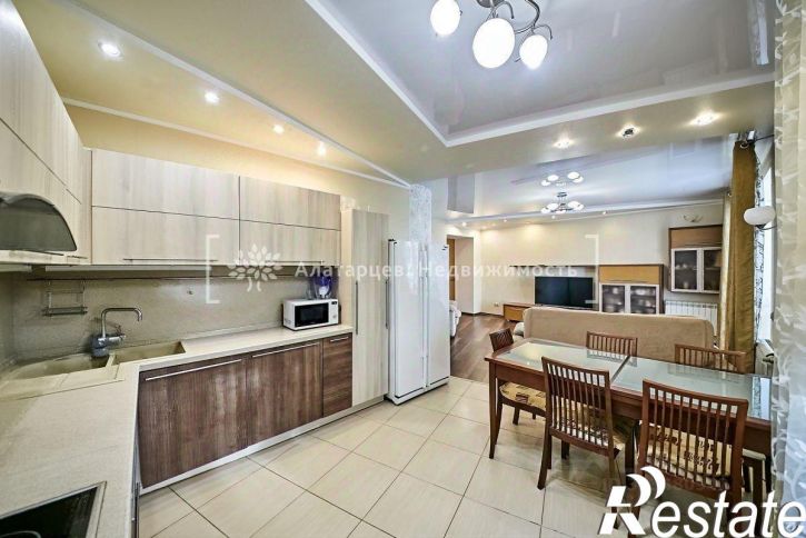 4-комн квартира улица Лебедева, 57,  д. 57