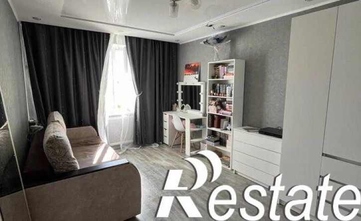 3-комн квартира улица Елизаровых, 68,  д. 68