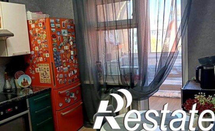 3-комн квартира улица Елизаровых, 68,  д. 68