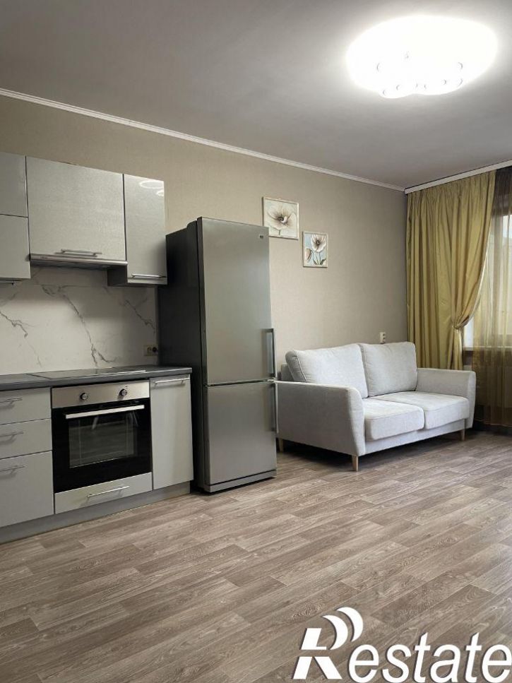 3-комн квартира Карский переулок, 1,  д. 1