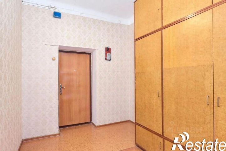 2-комн квартира улица Карташова, 31Б,  д. 31Б