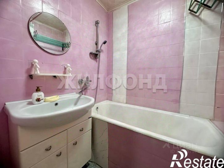 2-комн квартира улица Сергея Лазо, 4/1,  д. 4/1