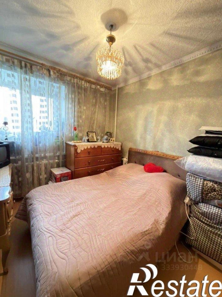 4-комн квартира улица Елизаровых, 52,  д. 52