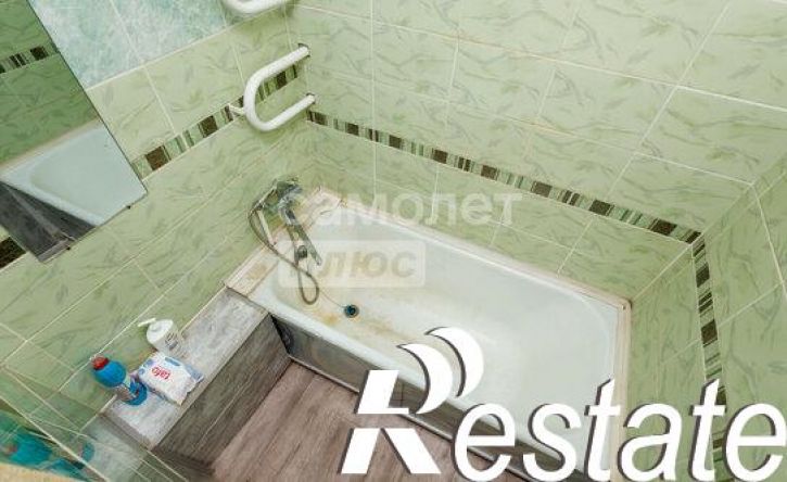 3-комн квартира улица Вершинина, 28А,  д. 28А