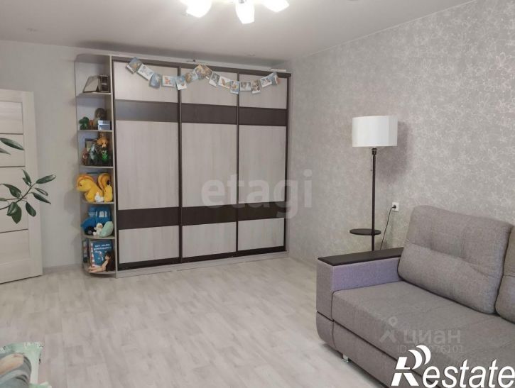 2-комн квартира улица Дизайнеров, 5,  д. 5