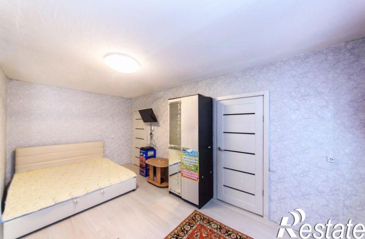 2-комн квартира улица Карташова, 39,  д. 39