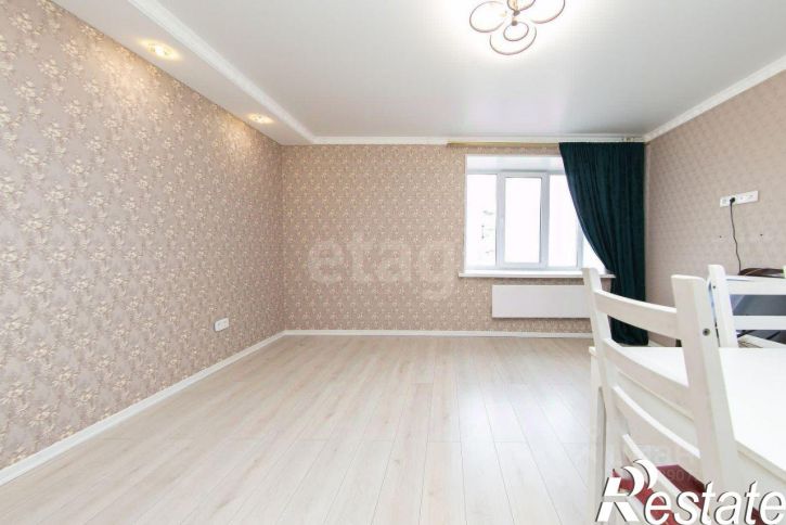 3-комн квартира улица Льва Толстого, 38/4,  д. 38/4